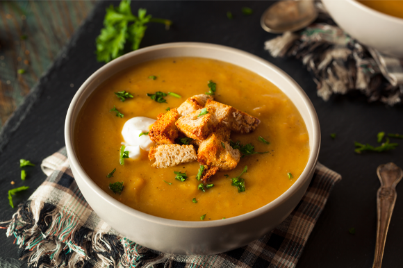 SQUASH SOUP WITH SOUR CREAM, BACON AND GREEN ONION | Mayrand Food Depot